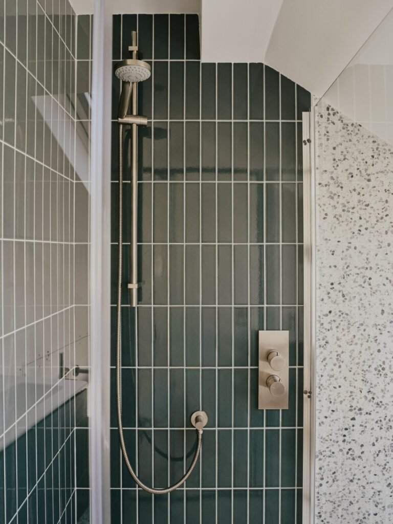 Shower Unit